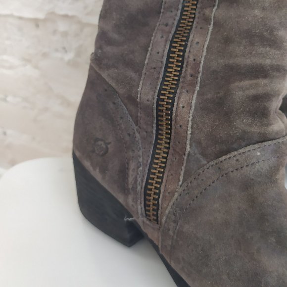 BORN SUEDE RIDING COWBOY BOOTS - Picture 5 of 10